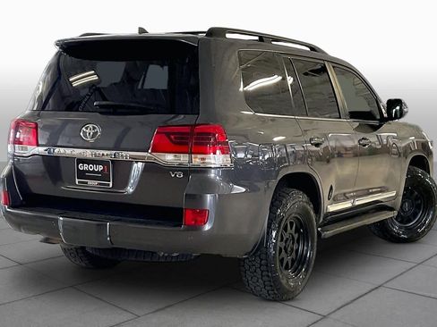 Used 2018 Toyota Land Cruiser AWD/4WD image 12