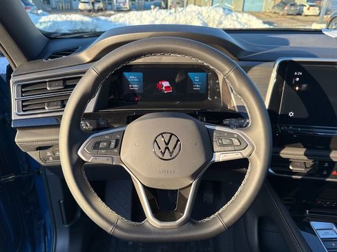 New 2025 Volkswagen Atlas Cross Sport SE image 14