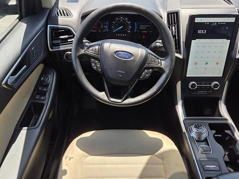 Used 2024 Ford Edge SE AWD/4WD image 6