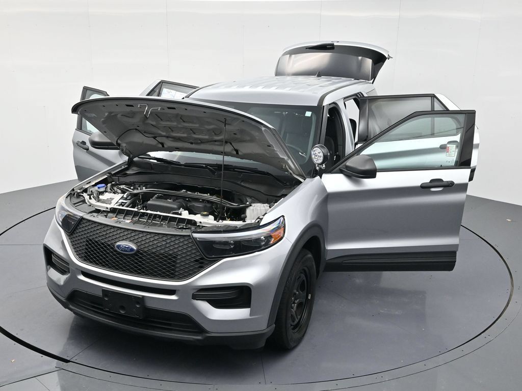Used 2024 Ford Explorer 4WD Police Interceptor image 53