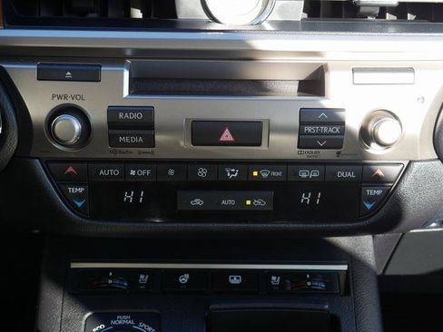 Used 2014 Lexus ES 300h image 24