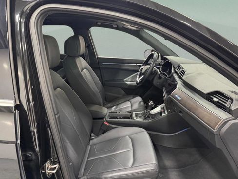 Certified 2021 Audi Q3 2.0T Premium Plus w/ Premium Plus Package AWD/4WD image 18