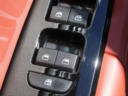 Certified 2023 Kia Sportage SX image 20