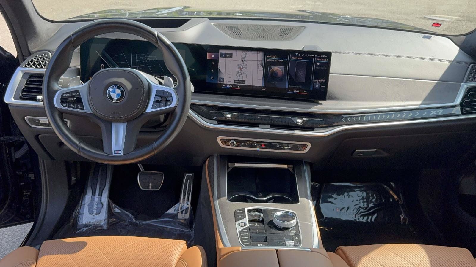 Used 2023 BMW X7 xDrive40i w/ M Sport Package AWD/4WD image 19