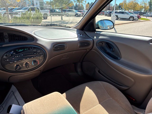 Used 1999 Ford Taurus SE FWD image 20