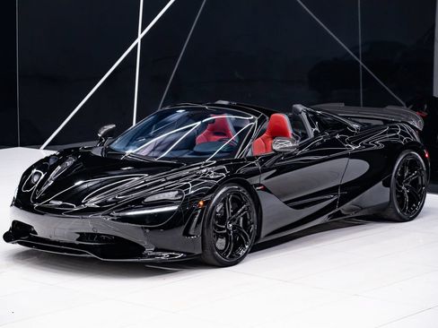 Used 2024 McLaren 750S Spider RWD image 3