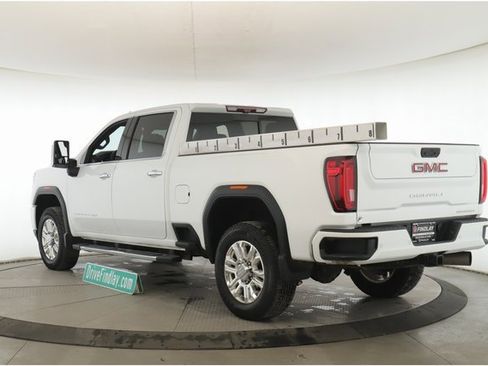 Used 2020 GMC Sierra 3500 Denali image 8