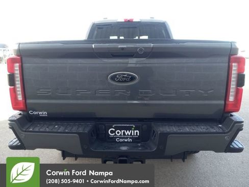 New 2026 Ford F250 Lariat w/ Black Appearance Package AWD/4WD image 4