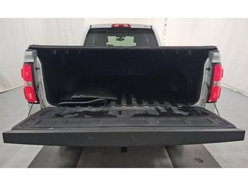 Used 2016 GMC Sierra 1500 SLE image 11