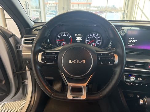 Used 2024 Kia K5 GT-Line w/ GT-Line Premium Package image 17