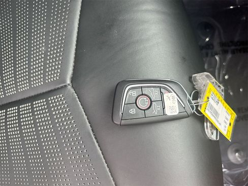 Used 2024 Chevrolet Corvette E-Ray w/ Stealth Interior Trim Package image 35