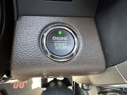 Used 2022 Ford F250 King Ranch w/ King Ranch Ultimate Package AWD/4WD image 22