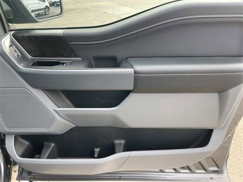 Used 2022 Ford F150 XLT w/ Equipment Group 302A High image 22