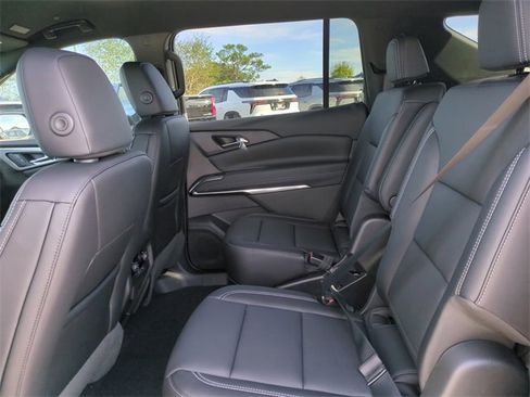 New 2026 Chevrolet Traverse LT w/ Driver Confidence Package image 14