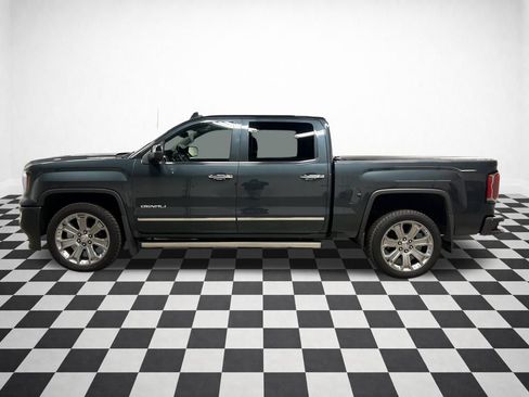 Used 2017 GMC Sierra 1500 Denali w/ Denali Ultimate Package image 2