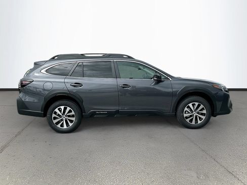 Certified 2025 Subaru Outback Premium w/ Popular Package #1A AWD/4WD image 8