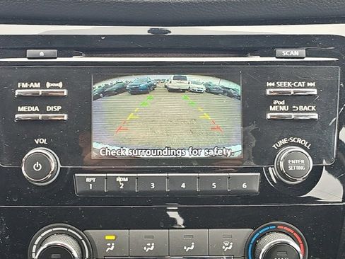 Used 2018 Nissan Rogue Sport S w/ S Appearance Package image 10