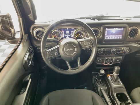 Used 2018 Jeep Wrangler Unlimited Sport S AWD/4WD image 21
