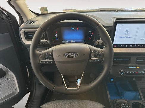 Used 2025 Ford Maverick XLT w/ XLT Luxury Package image 12