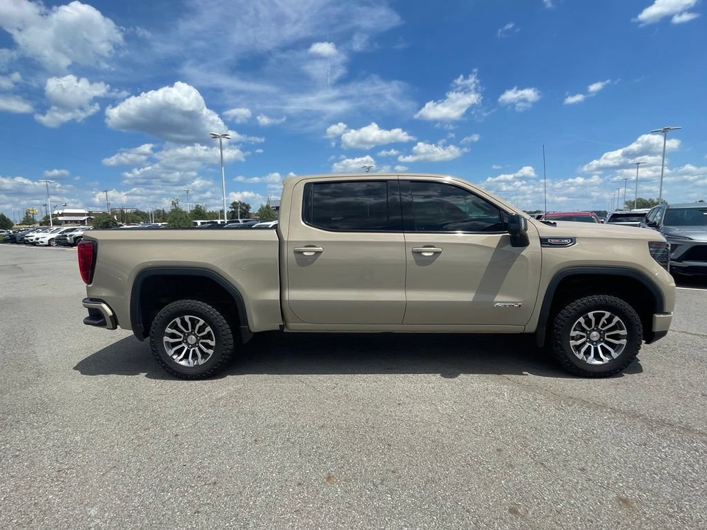 Used 2022 GMC Sierra 1500 AT4 AWD/4WD image 8
