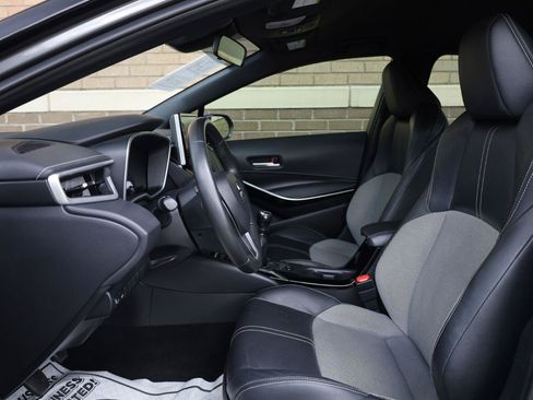 Used 2022 Toyota Corolla XSE FWD image 14