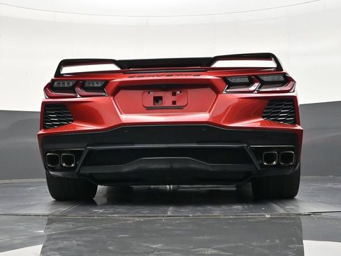 Used 2021 Chevrolet Corvette Stingray Premium Conv w/ Z51 Performance Package RWD image 23