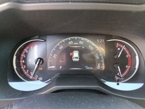 Used 2024 Toyota RAV4 XLE w/ Convenience Package image 20