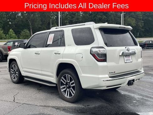 Used 2017 Toyota 4Runner Limited AWD/4WD image 3