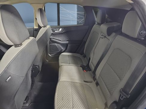 Used 2020 Ford Escape SE FWD image 10