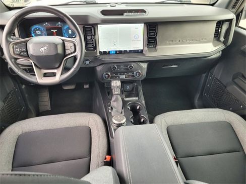 Used 2025 Ford Bronco Big Bend image 15