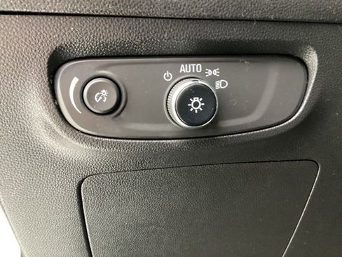 Used 2024 Buick Encore GX Sport Touring w/ Comfort Package image 18