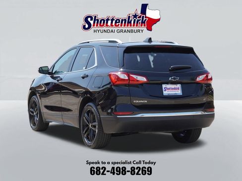Used 2020 Chevrolet Equinox LT w/ Midnight Edition FWD image 8