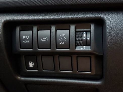 New 2026 Subaru Forester Limited AWD/4WD image 32