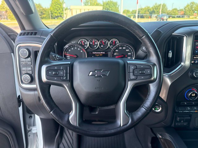 Used 2020 Chevrolet Silverado 1500 RST AWD/4WD image 28