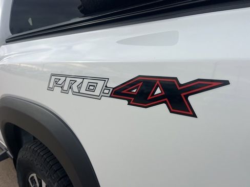 Used 2023 Nissan Frontier PRO-4X w/ Pro Convenience Package image 60