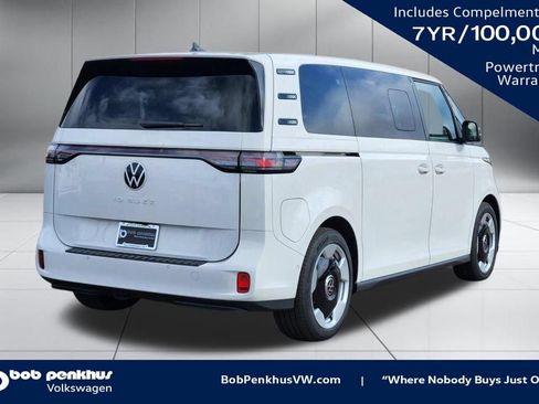 New 2025 Volkswagen ID. Buzz Pro S RWD image 23