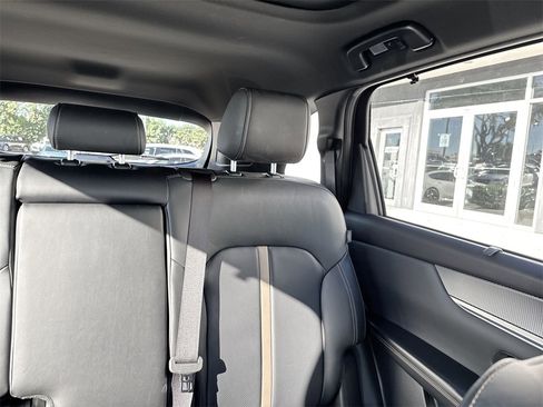 Used 2025 MAZDA CX-70 3.3 Turbo w/ Premium Plus Pkg image 20