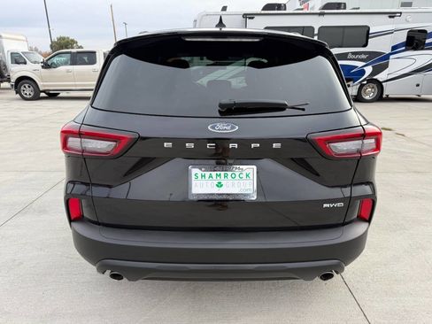 Used 2025 Ford Escape ST-Line image 4