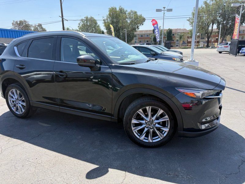 Used 2020 MAZDA CX-5 Grand Touring w/ GT Premium Package FWD image 10