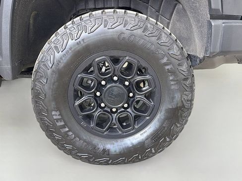Used 2025 Chevrolet Silverado 2500 ZR2 w/ ZR2 Bison Edition AWD/4WD image 29