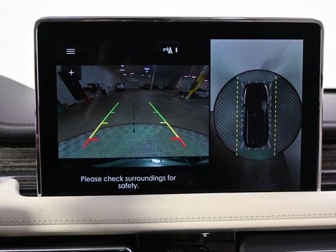 Used 2022 Lincoln Aviator Black Label w/ Class IV Trailer Tow Package image 31