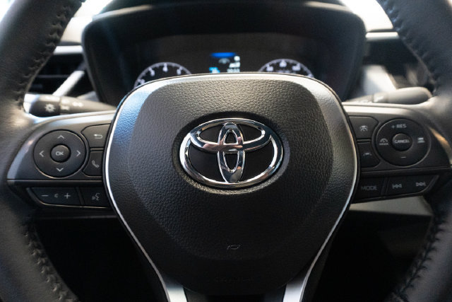 Used 2024 Toyota Corolla SE FWD image 12
