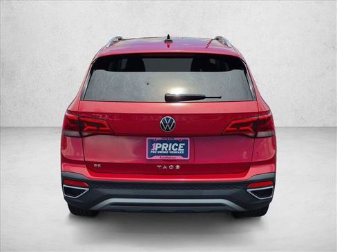 Used 2023 Volkswagen Taos SE w/ Black Wheel Package FWD image 6