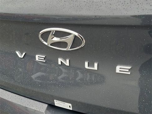 New 2026 Hyundai Venue SEL image 24