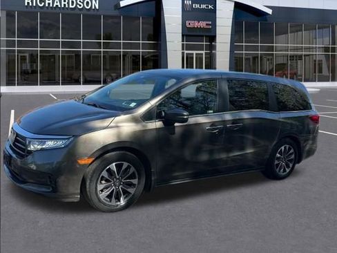 Used 2023 Honda Odyssey EX-L image 3