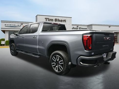 Used 2021 GMC Sierra 1500 AT4 w/ AT4 Preferred Package AWD/4WD image 3