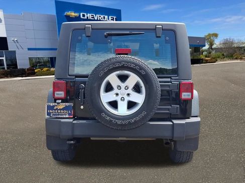 Used 2014 Jeep Wrangler Sport w/ Quick Order Package 24S AWD/4WD image 22