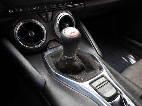 Used 2019 Chevrolet Camaro SS image 18