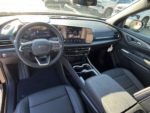 New 2026 Chevrolet Traverse LT w/ Midnight/Sport Edition image 18