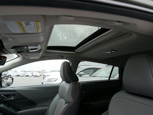 Used 2024 Subaru Crosstrek 2.5i Limited w/ Popular Package #4A image 27